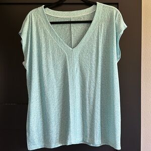 Ladies cap sleeve top